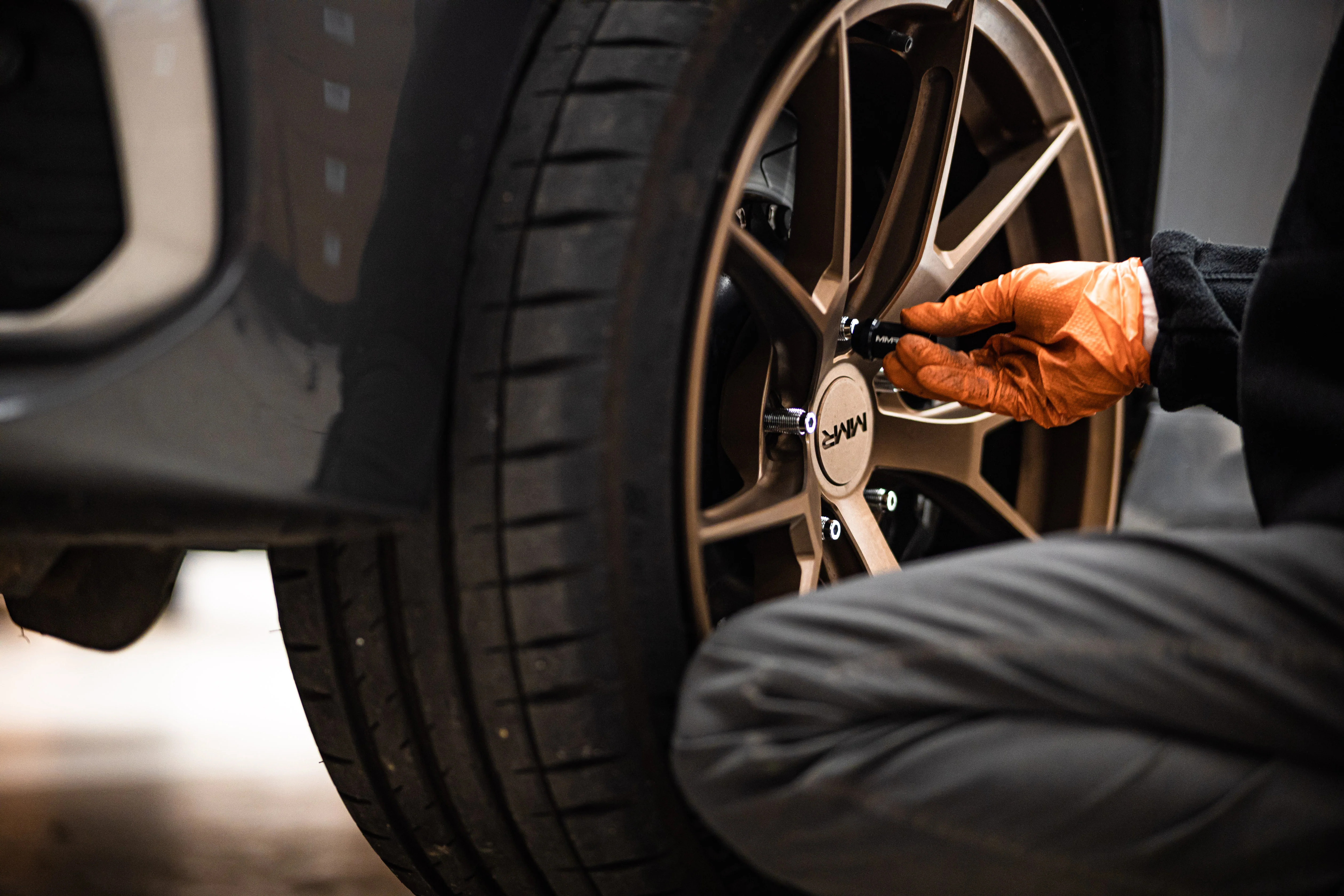 BMW & MINI WHEEL STUD & NUT KIT – M14x1.25 - Image 10