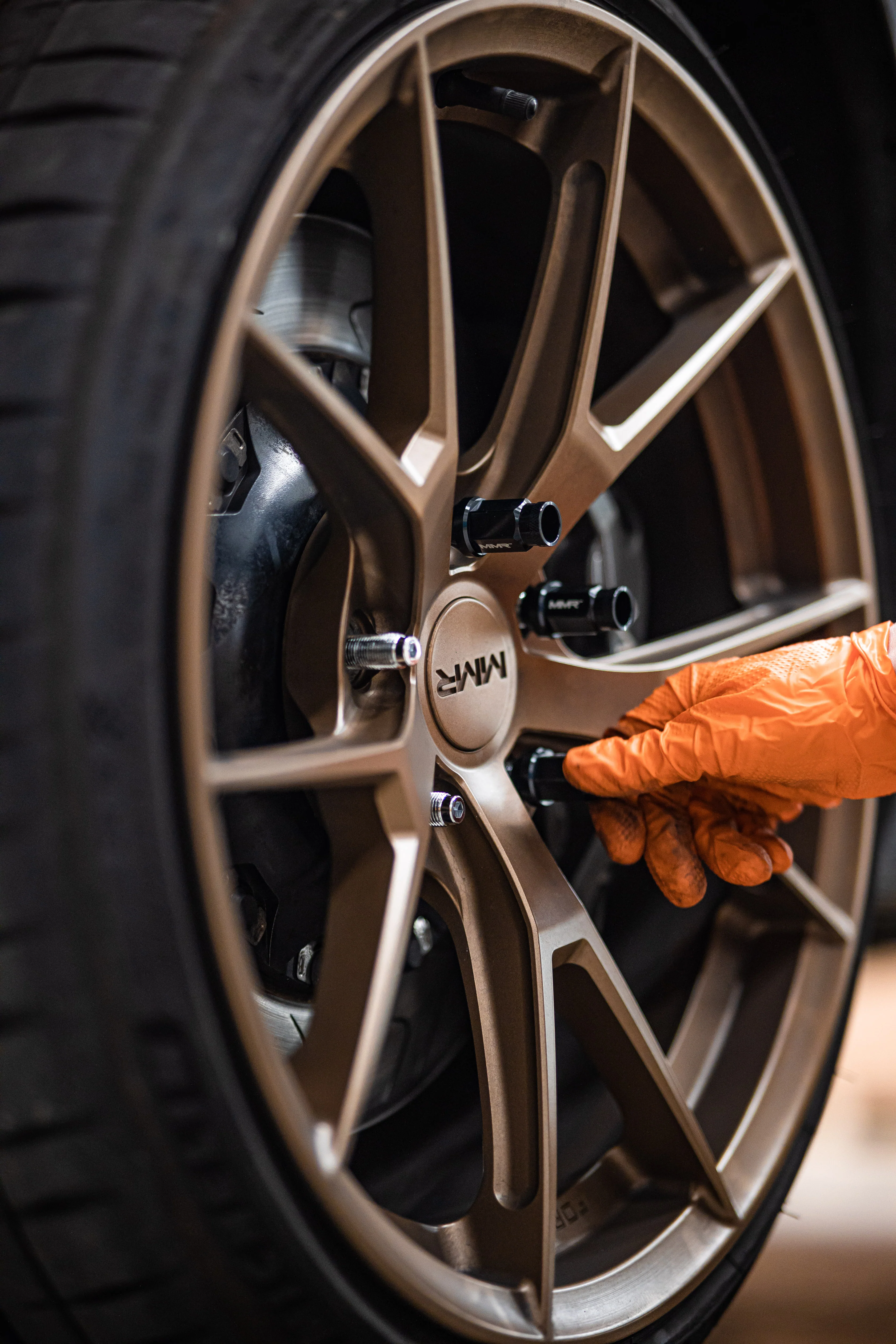 BMW & MINI WHEEL STUD & NUT KIT – M14x1.25 - Image 7