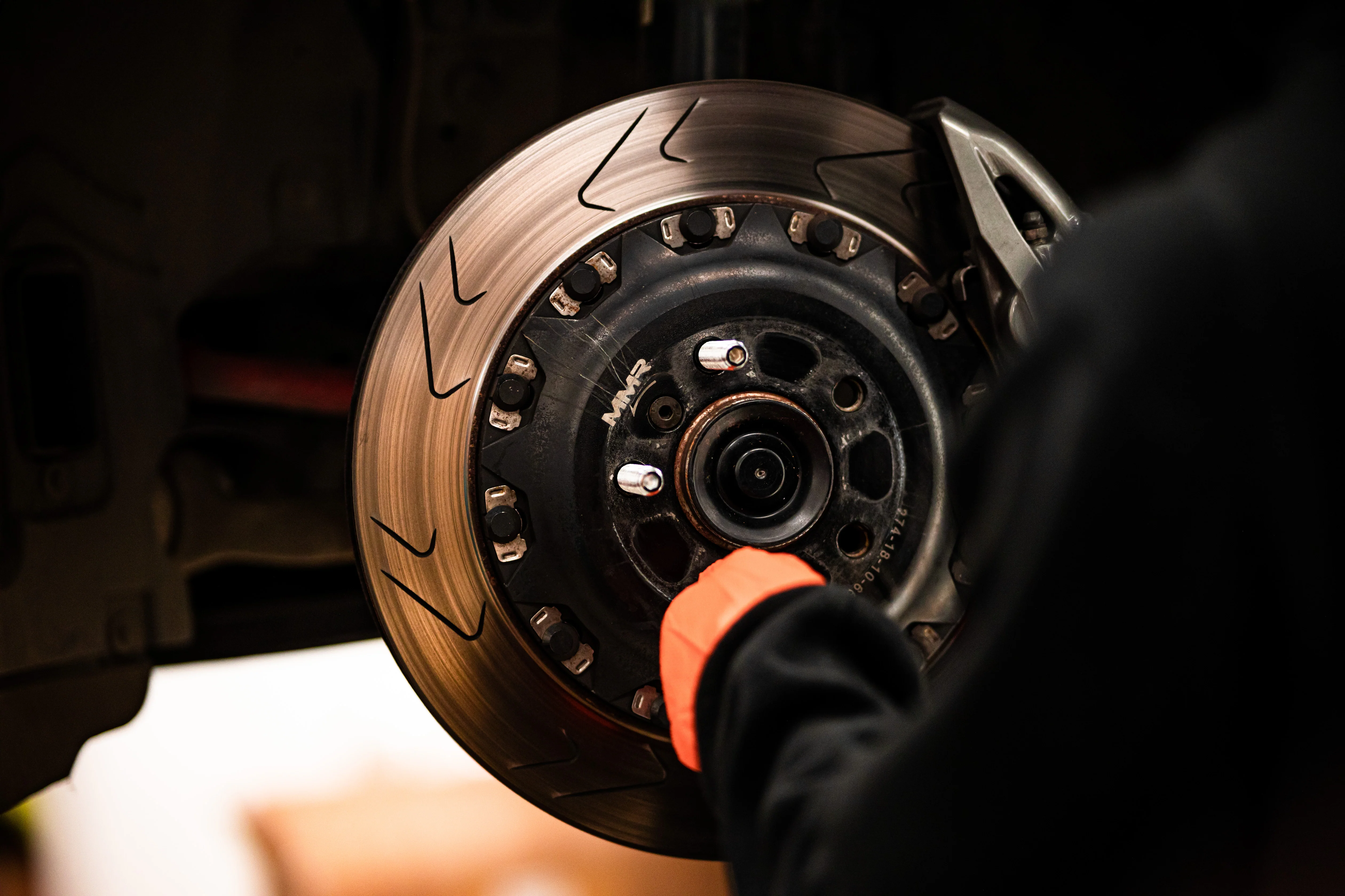 BMW & MINI WHEEL STUD & NUT KIT – M14x1.25 - Image 9