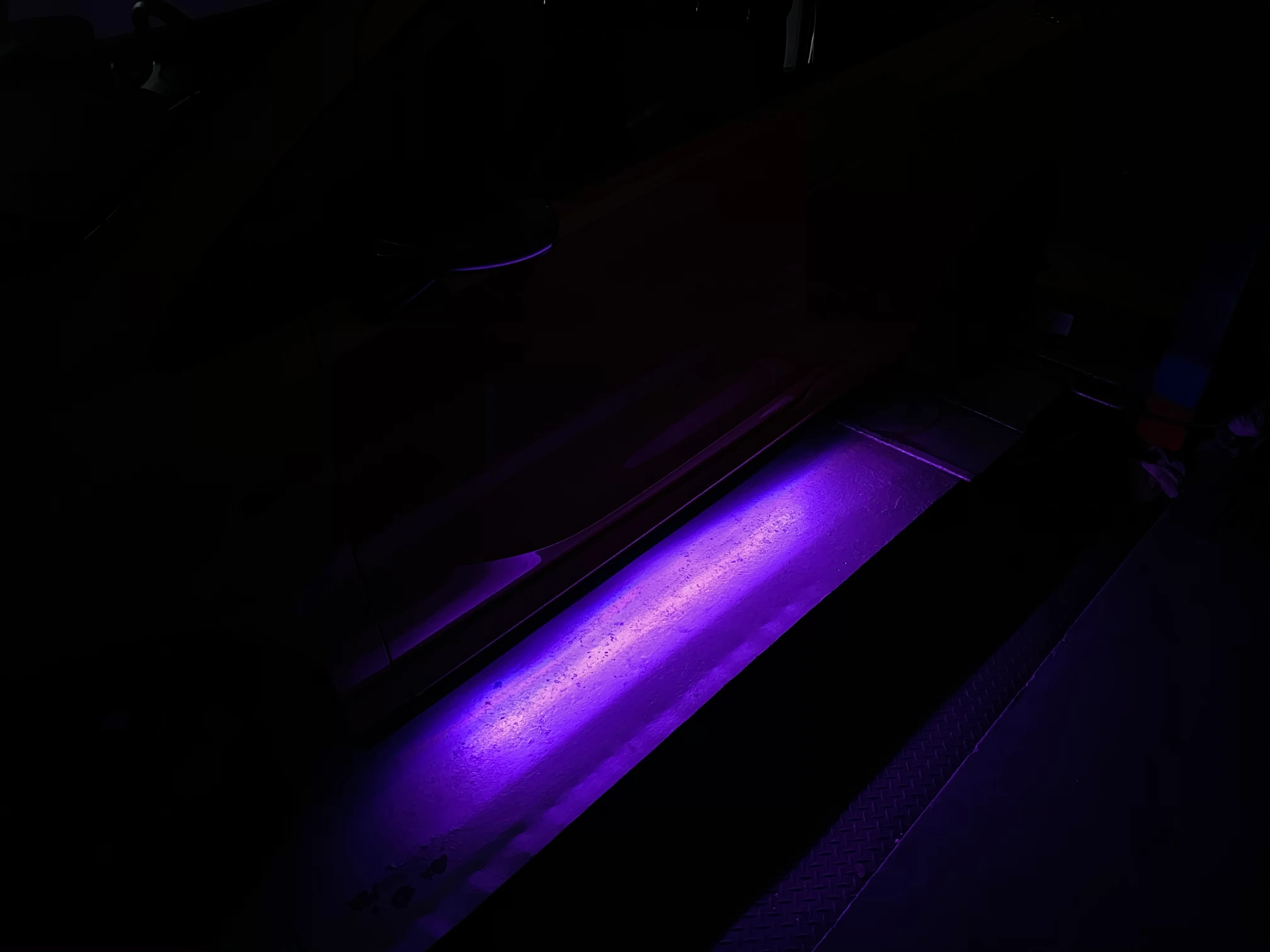 DIVEYE Neon / Under Glow Lighting RGB LED (App Controlled / Bluetooth) (Flowing LEDS 90CM X 120CM) - Image 8