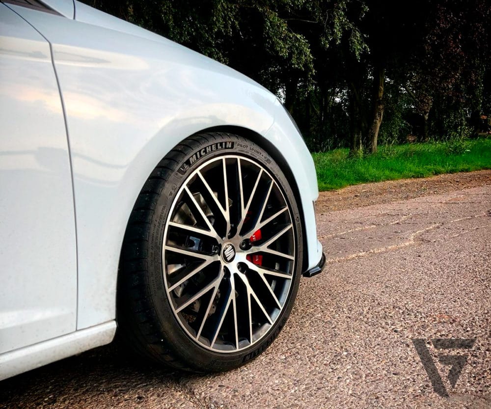 VAGSport Hubcentric Wheel Spacers & Bolts (All Sizes) – Black Anodised - Image 4